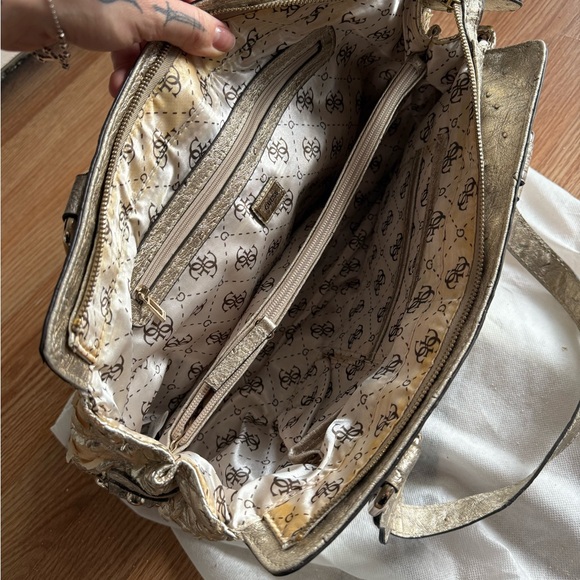 Metallic vintage guess Quilted Handbag - Picture 7 of 12